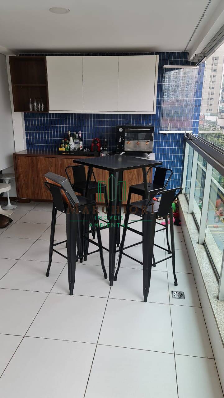 Apartamento à venda com 2 quartos, 85m² - Foto 2