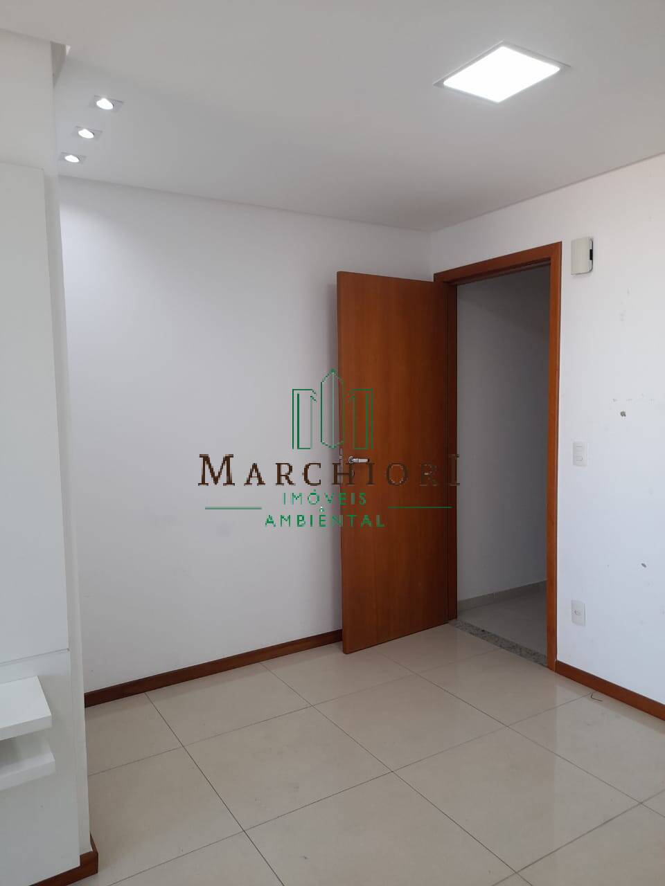 Apartamento à venda com 3 quartos, 100m² - Foto 6