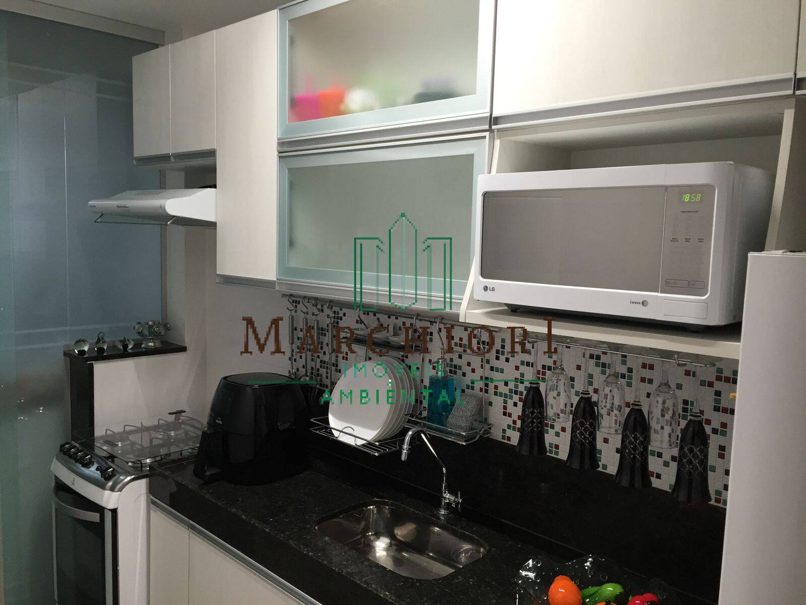 Apartamento à venda com 2 quartos, 75m² - Foto 15