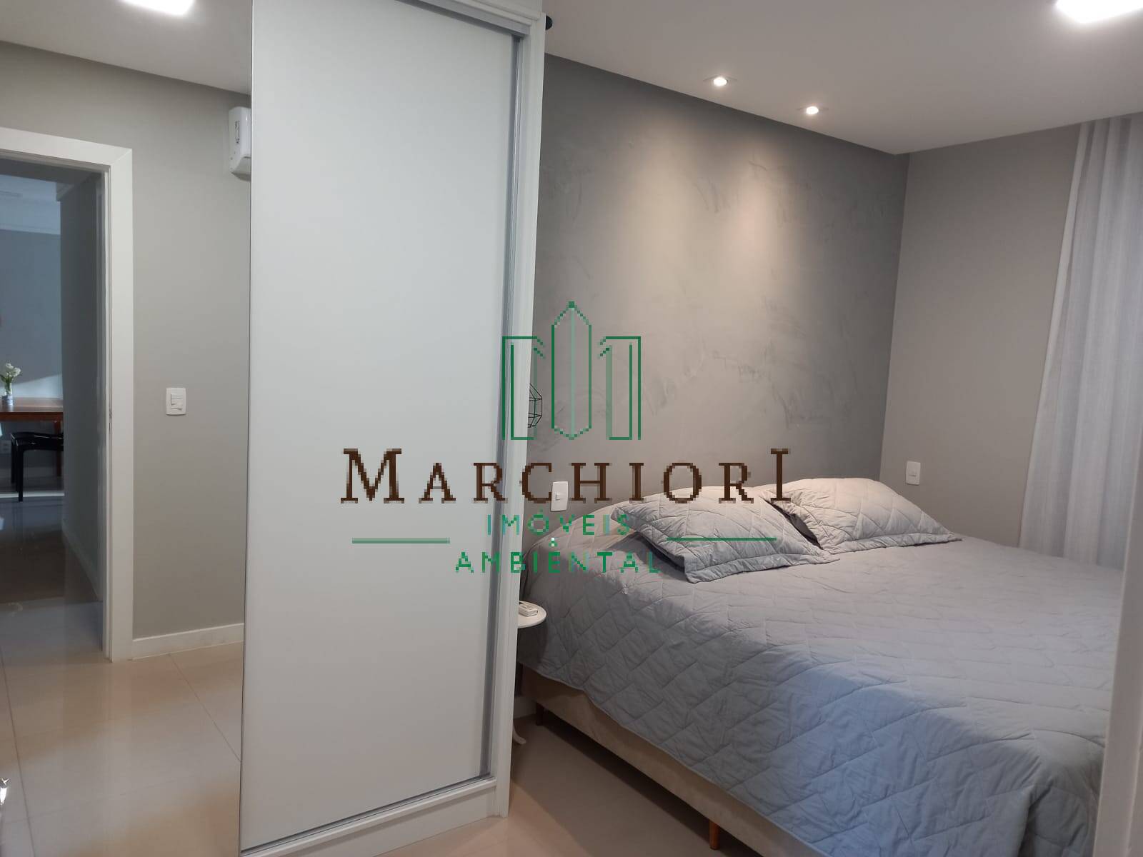 Apartamento à venda com 2 quartos, 90m² - Foto 4