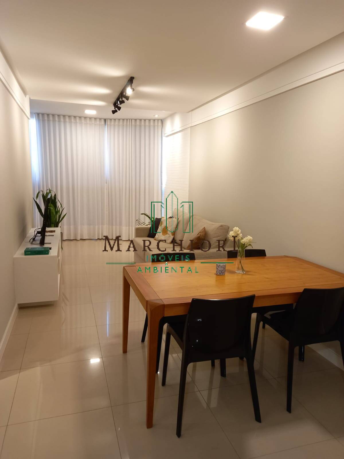 Apartamento à venda com 2 quartos, 90m² - Foto 18