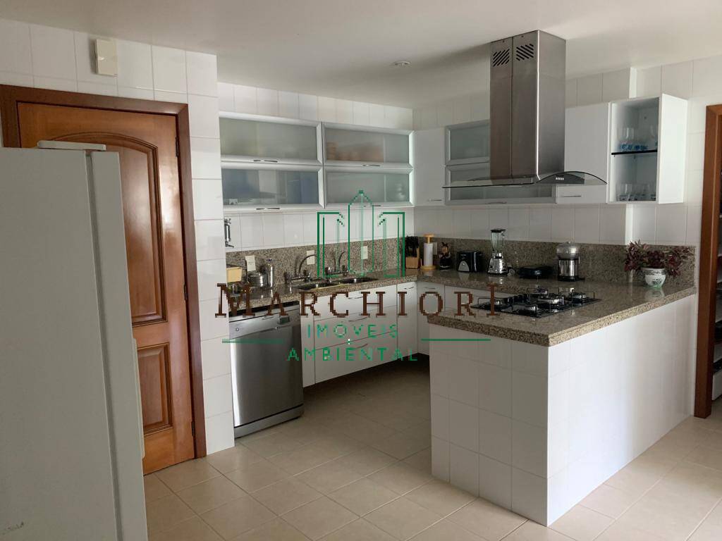 Apartamento à venda com 4 quartos, 210m² - Foto 32