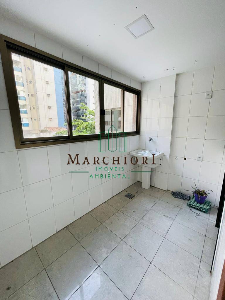 Apartamento à venda com 4 quartos, 150m² - Foto 8