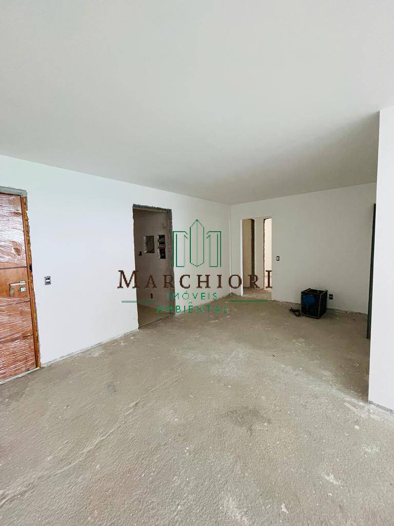 Apartamento à venda com 4 quartos, 140m² - Foto 5