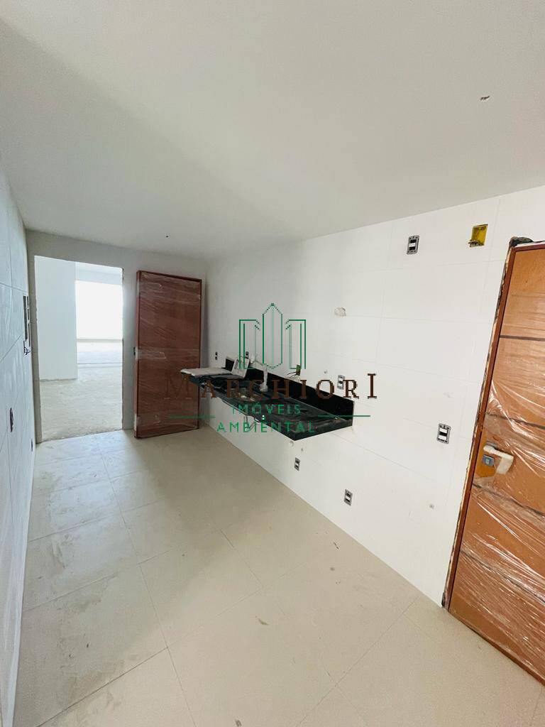 Apartamento à venda com 4 quartos, 140m² - Foto 14