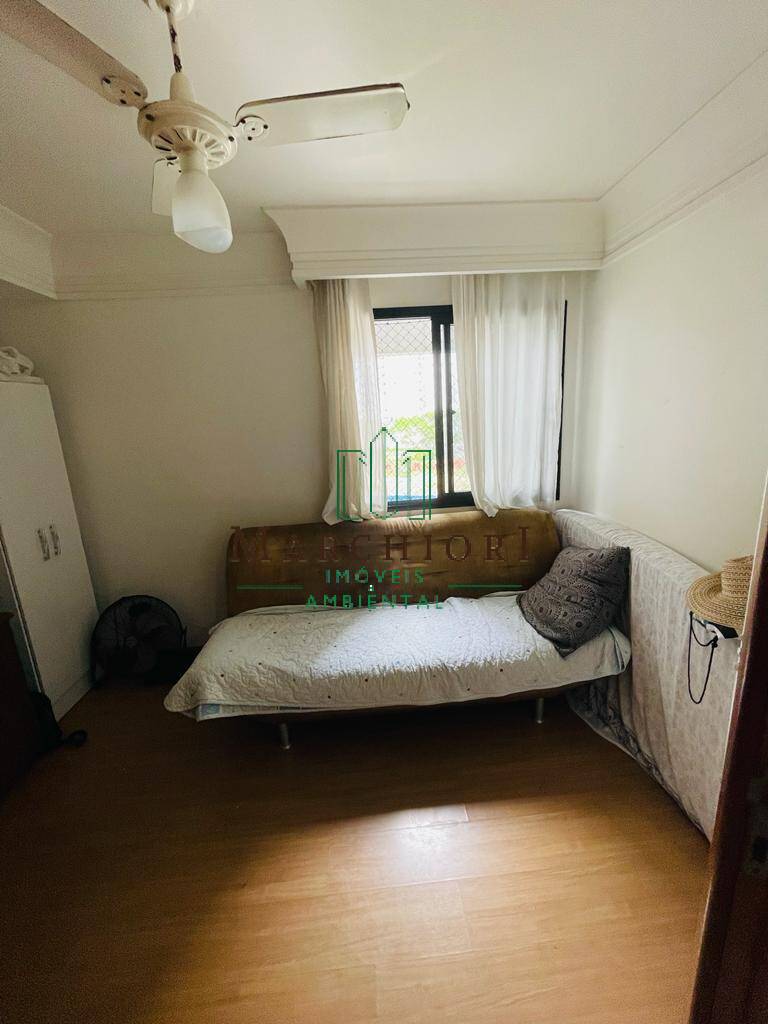 Apartamento à venda com 3 quartos, 150m² - Foto 18