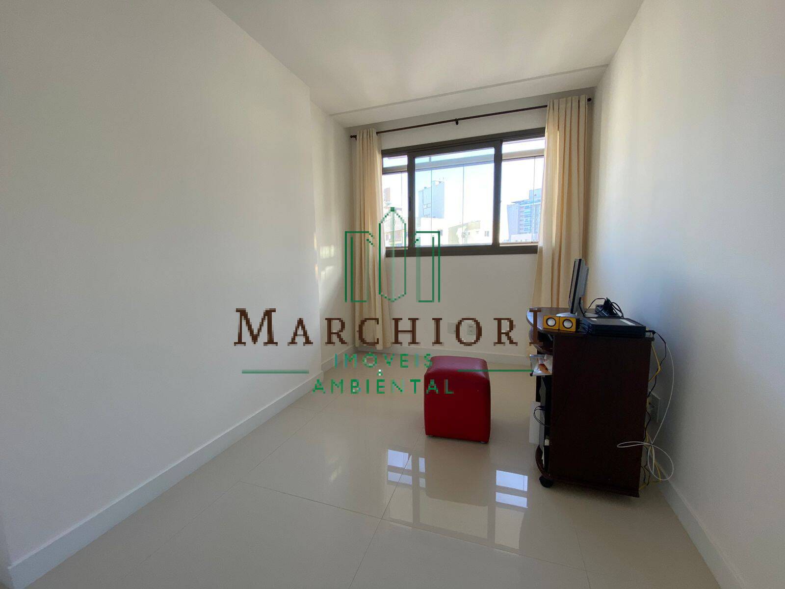 Apartamento à venda com 2 quartos, 68m² - Foto 19