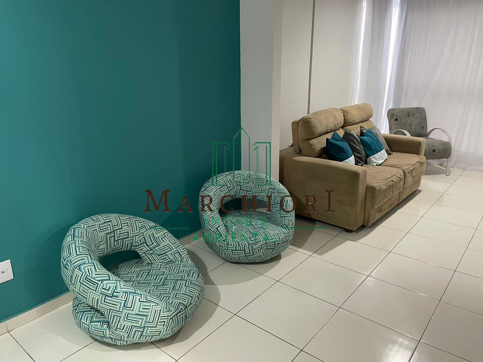 Apartamento à venda com 2 quartos, 70m² - Foto 7