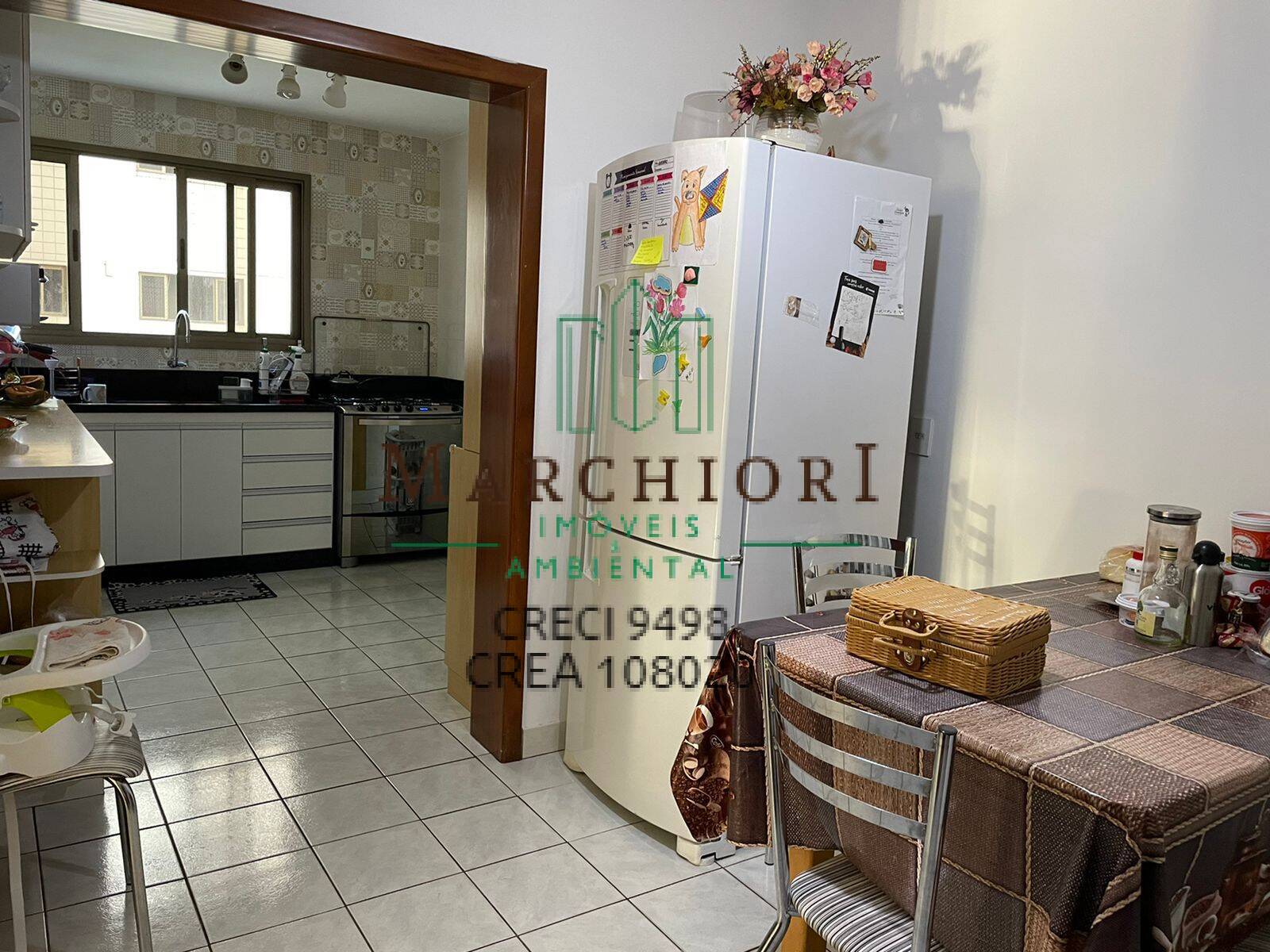 Apartamento à venda com 4 quartos, 217m² - Foto 19