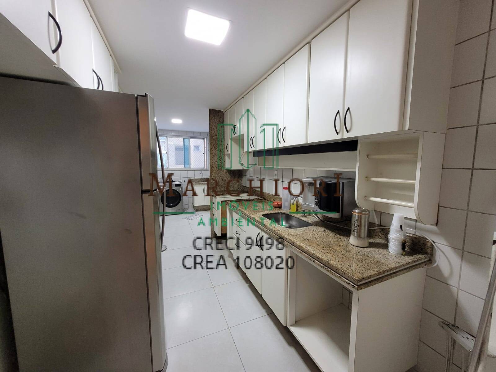 Apartamento à venda com 3 quartos, 136m² - Foto 6