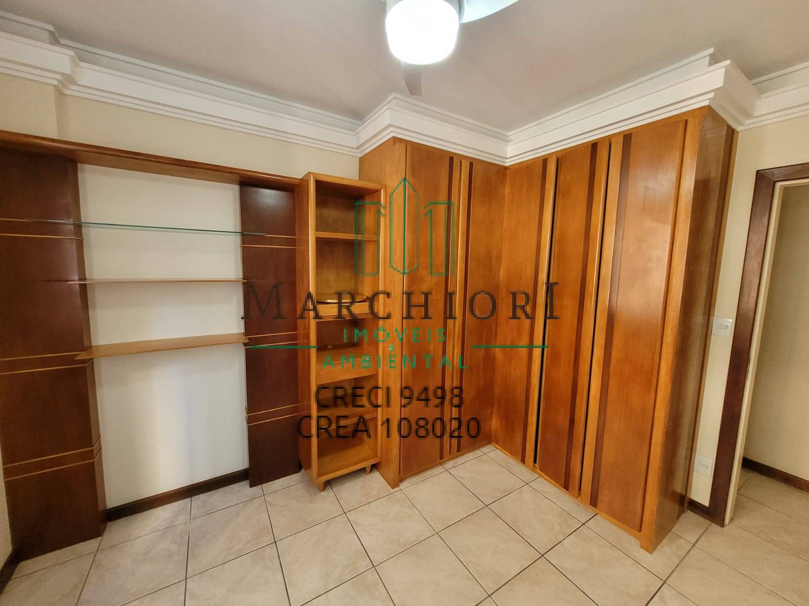 Apartamento à venda com 3 quartos, 136m² - Foto 11