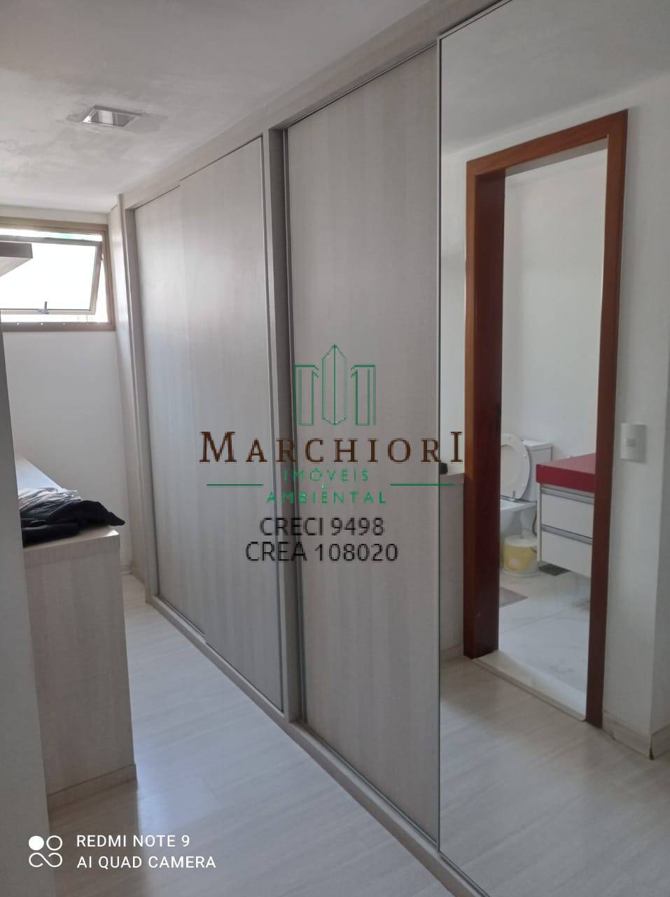 Apartamento à venda com 4 quartos, 180m² - Foto 11