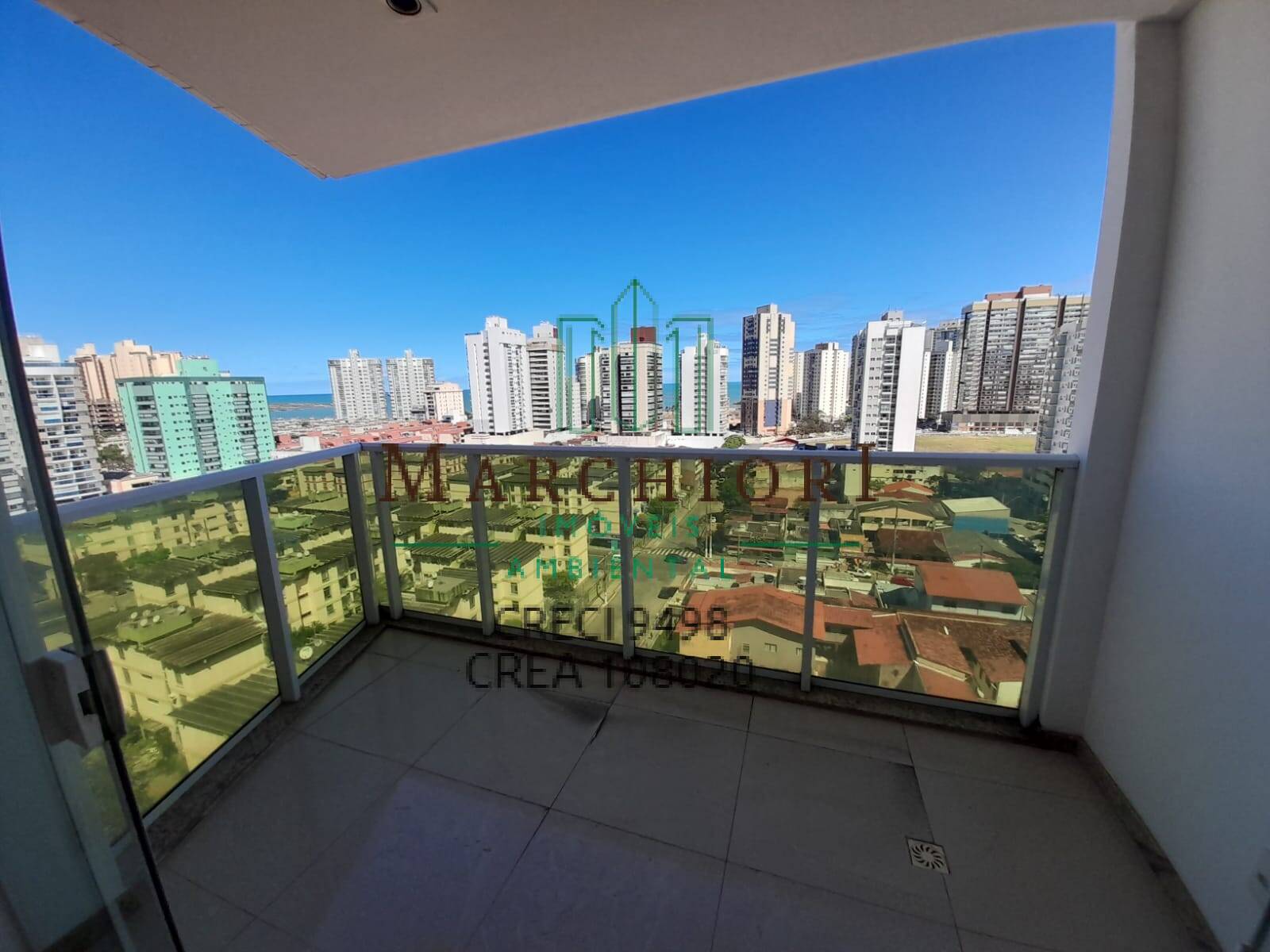 Apartamento à venda com 2 quartos, 70m² - Foto 2