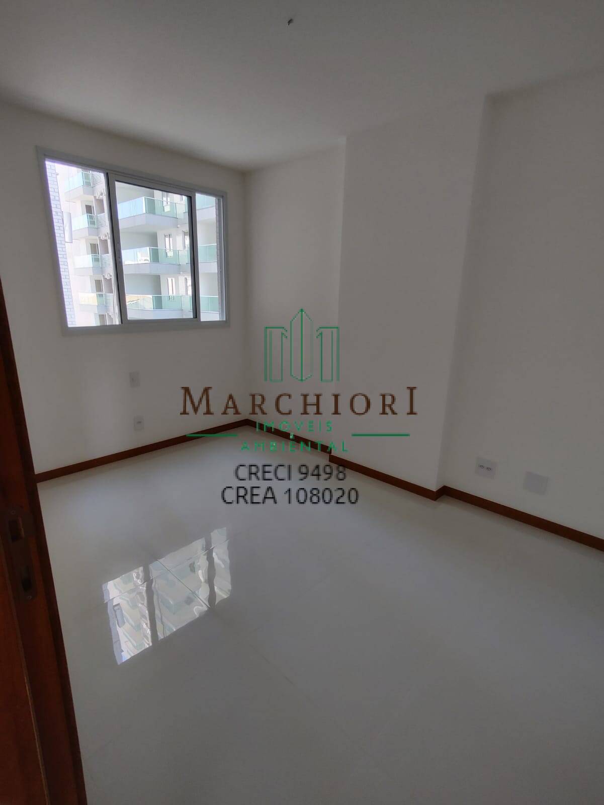 Apartamento à venda com 4 quartos, 150m² - Foto 9