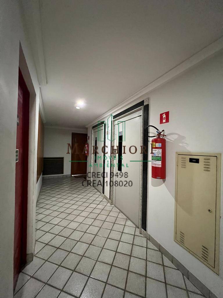 Apartamento à venda com 3 quartos, 172m² - Foto 8