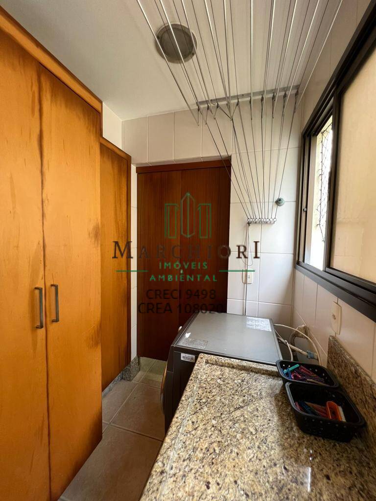 Apartamento à venda com 3 quartos, 172m² - Foto 11