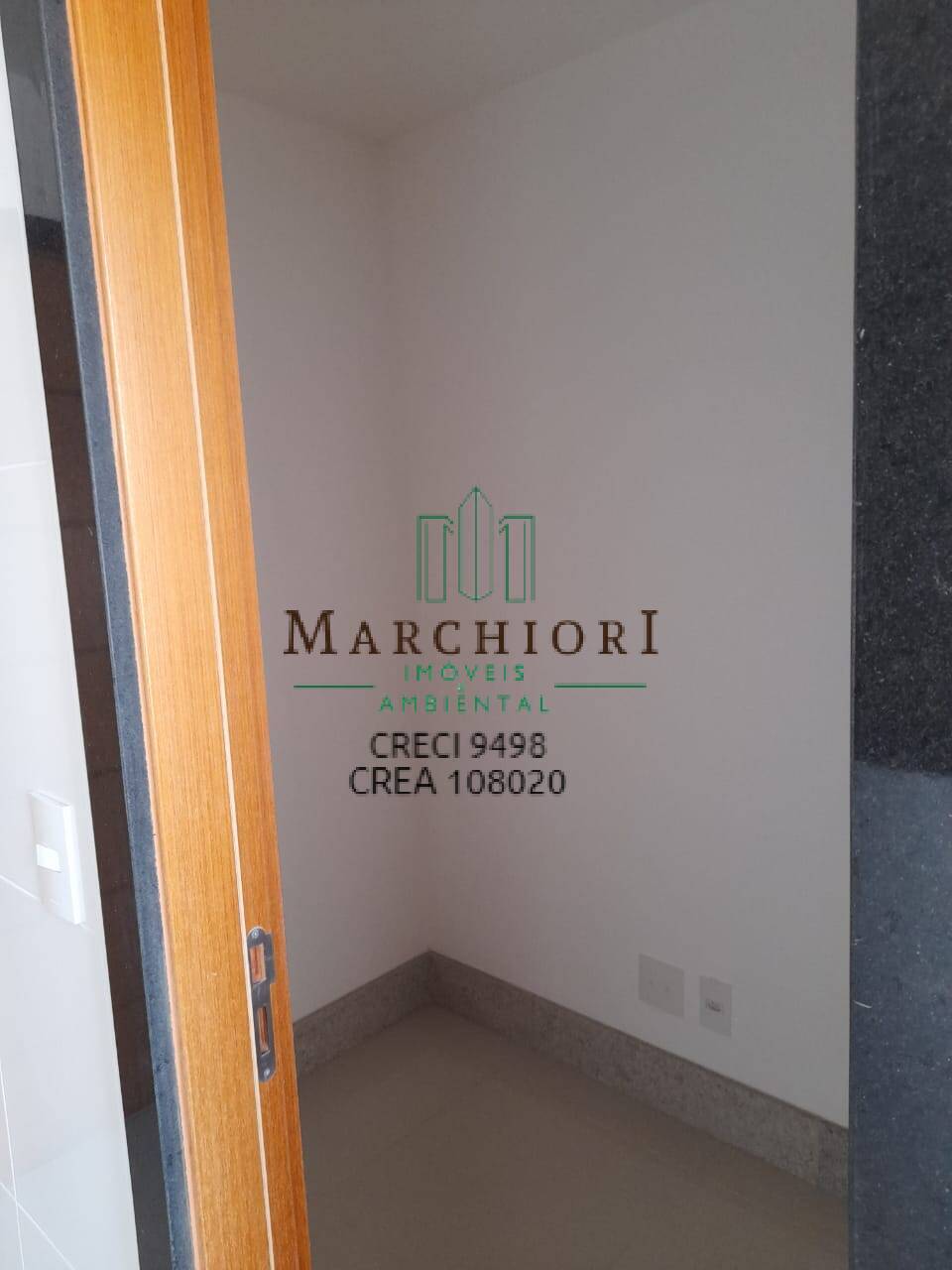 Apartamento à venda com 4 quartos, 145m² - Foto 12