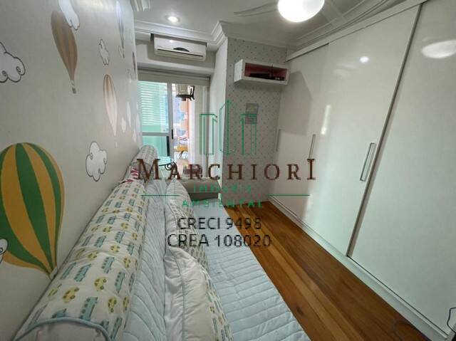 Apartamento à venda com 4 quartos, 200m² - Foto 4