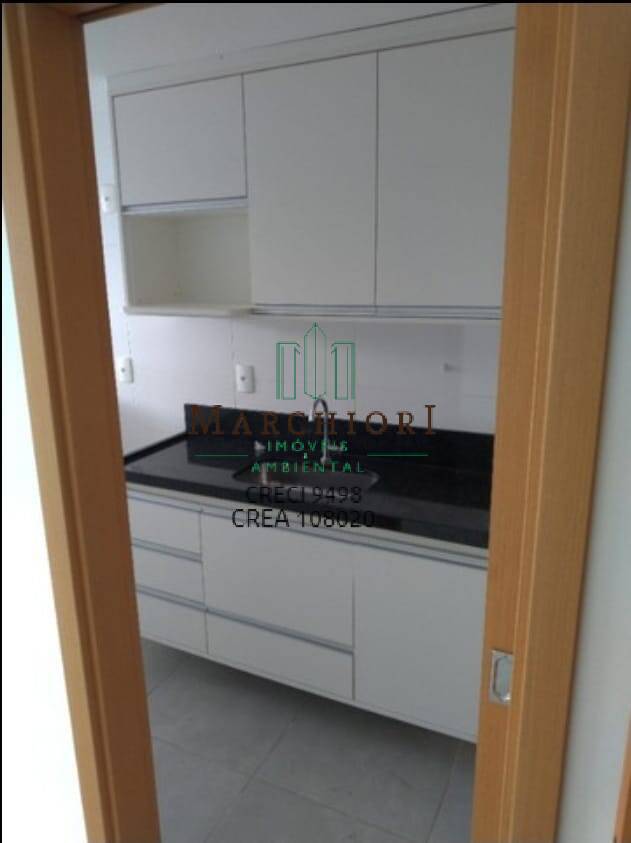 Apartamento à venda com 2 quartos, 70m² - Foto 9