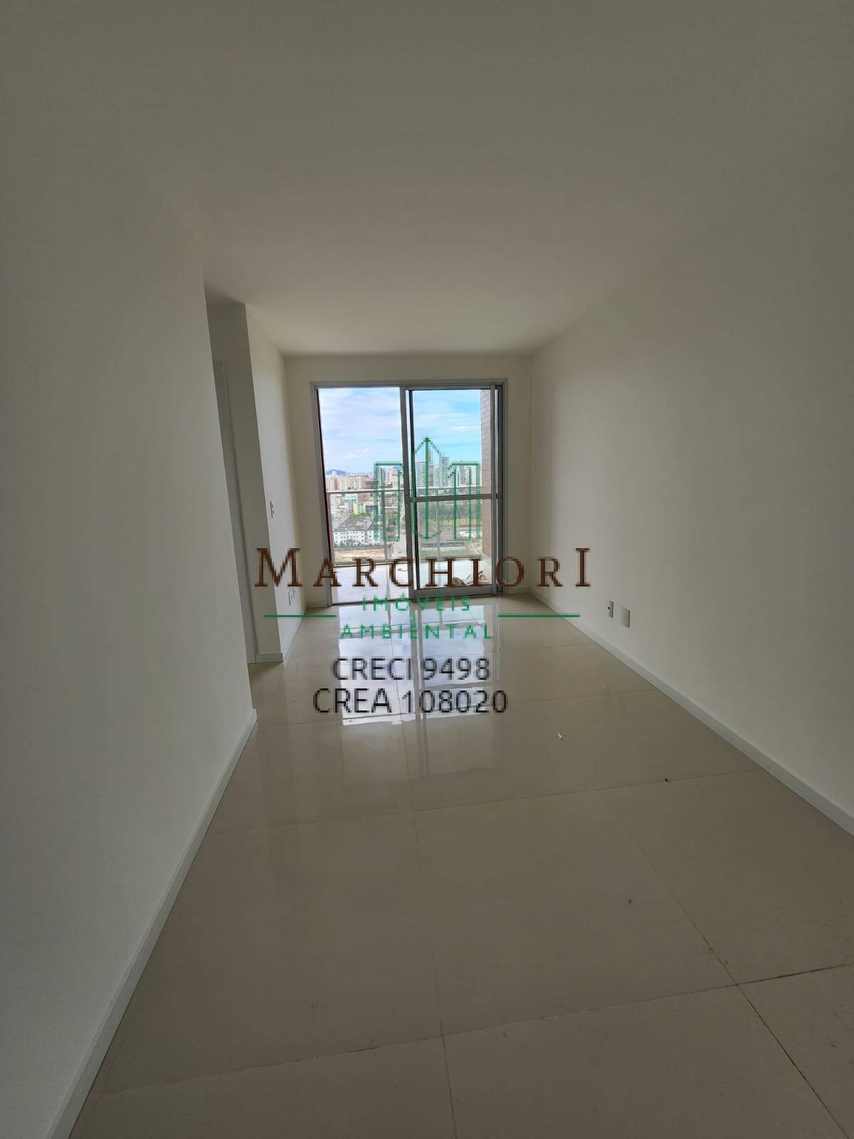 Apartamento à venda com 2 quartos, 58m² - Foto 2