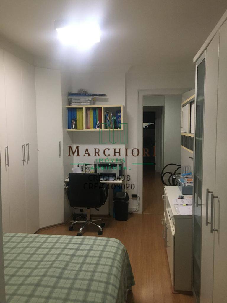 Apartamento à venda com 4 quartos, 190m² - Foto 13