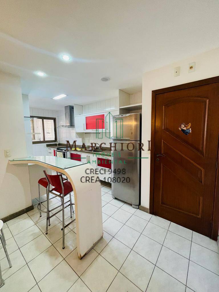 Apartamento à venda com 4 quartos, 180m² - Foto 9