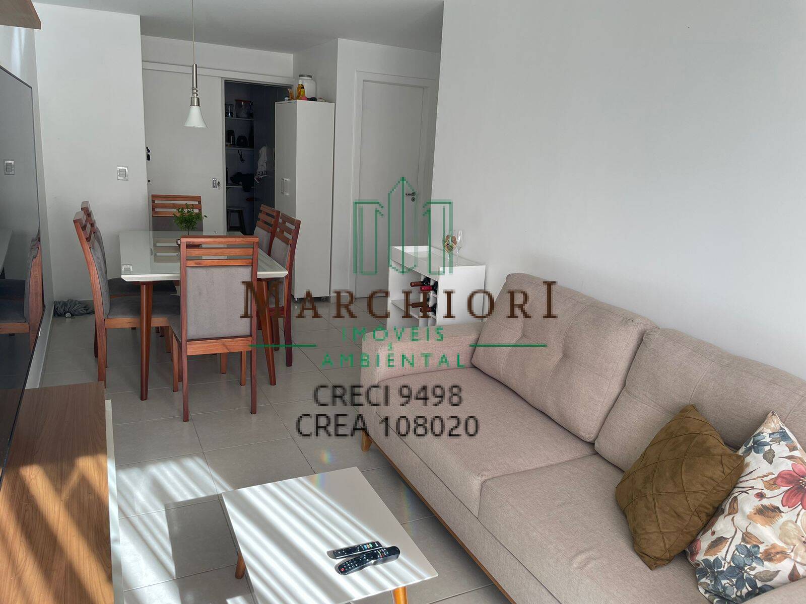 Apartamento à venda com 2 quartos, 49m² - Foto 1