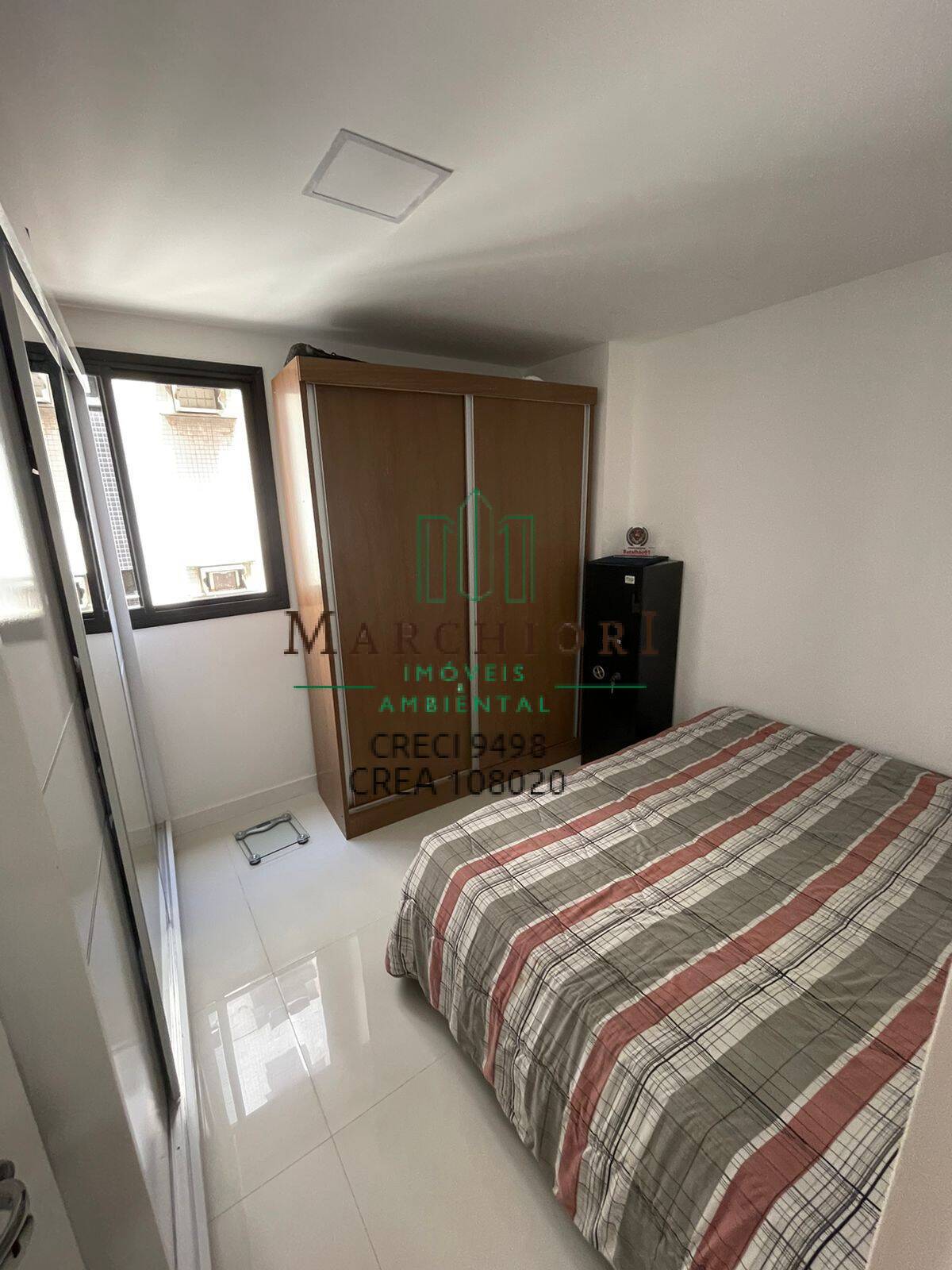 Apartamento à venda com 2 quartos, 65m² - Foto 4