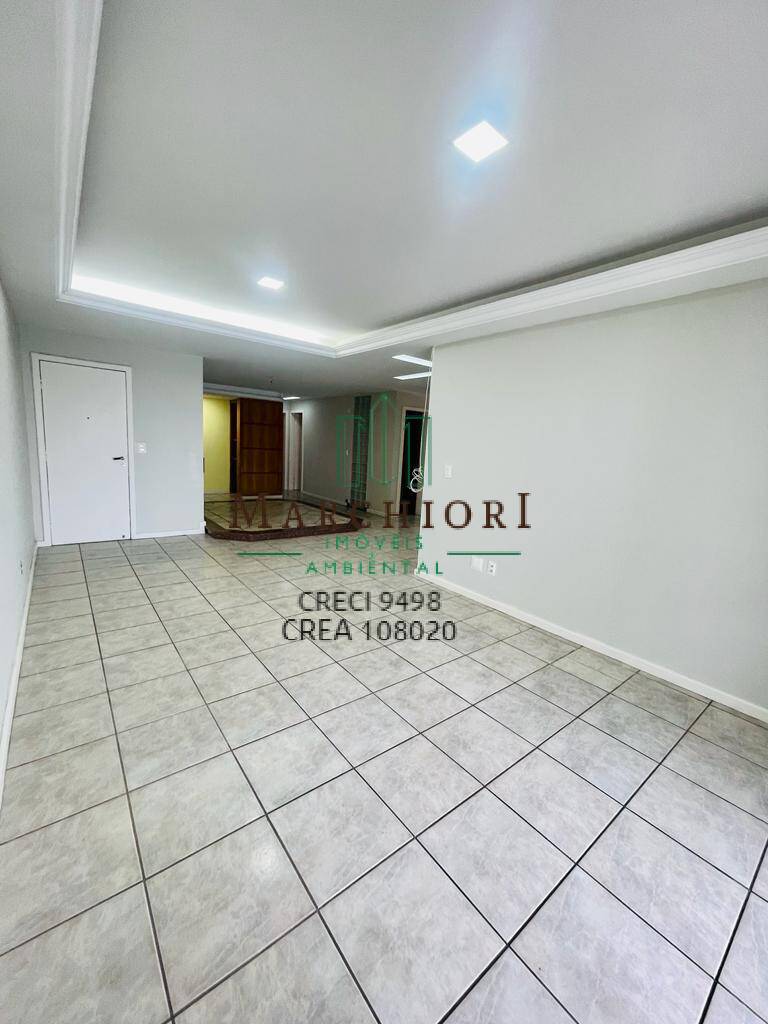 Apartamento à venda com 4 quartos, 220m² - Foto 9