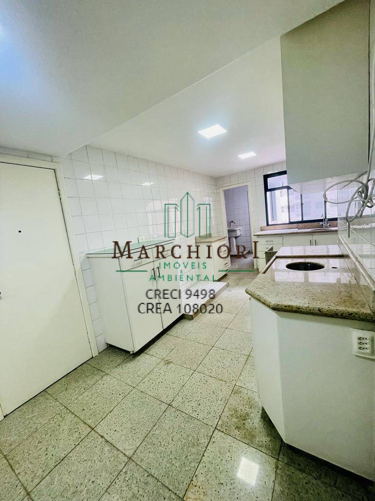 Apartamento à venda com 4 quartos, 220m² - Foto 16