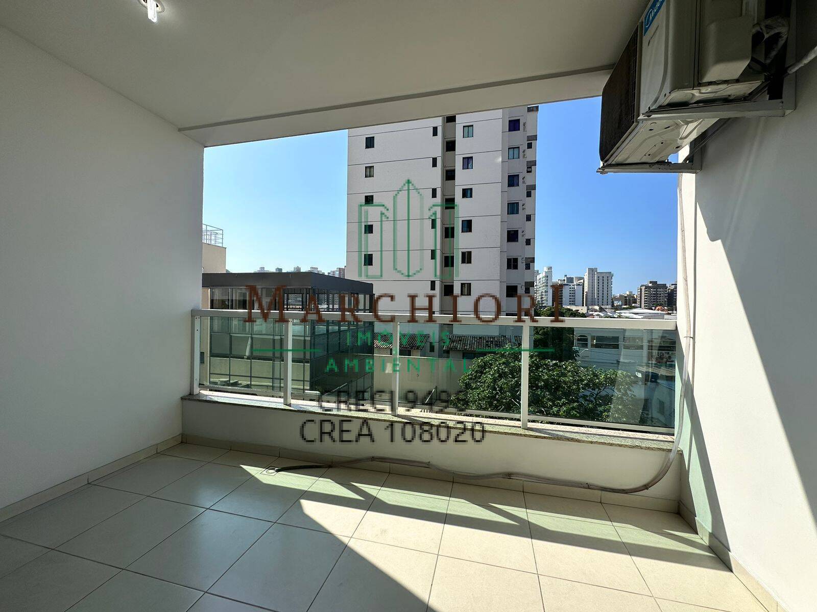 Apartamento à venda com 2 quartos, 70m² - Foto 3