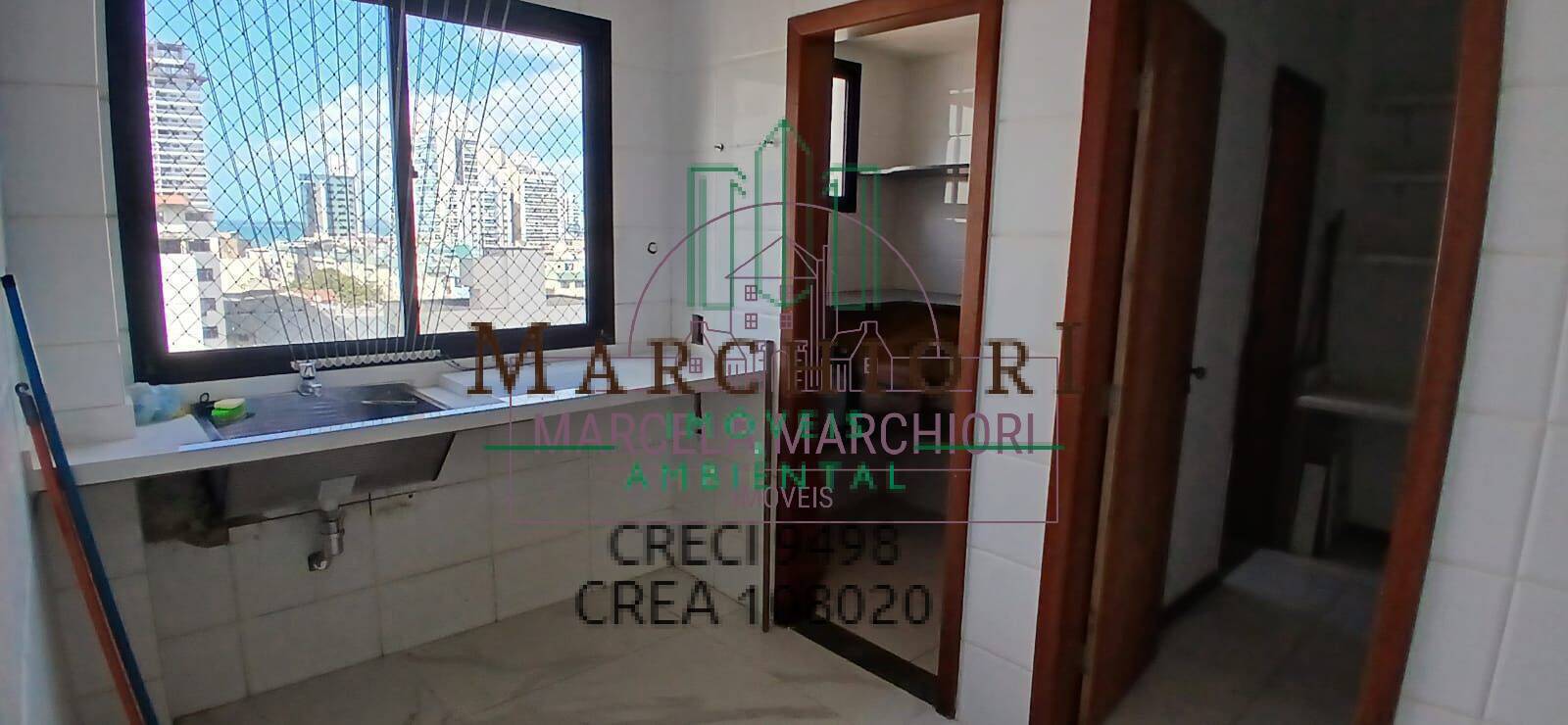 Apartamento à venda com 4 quartos, 271m² - Foto 1