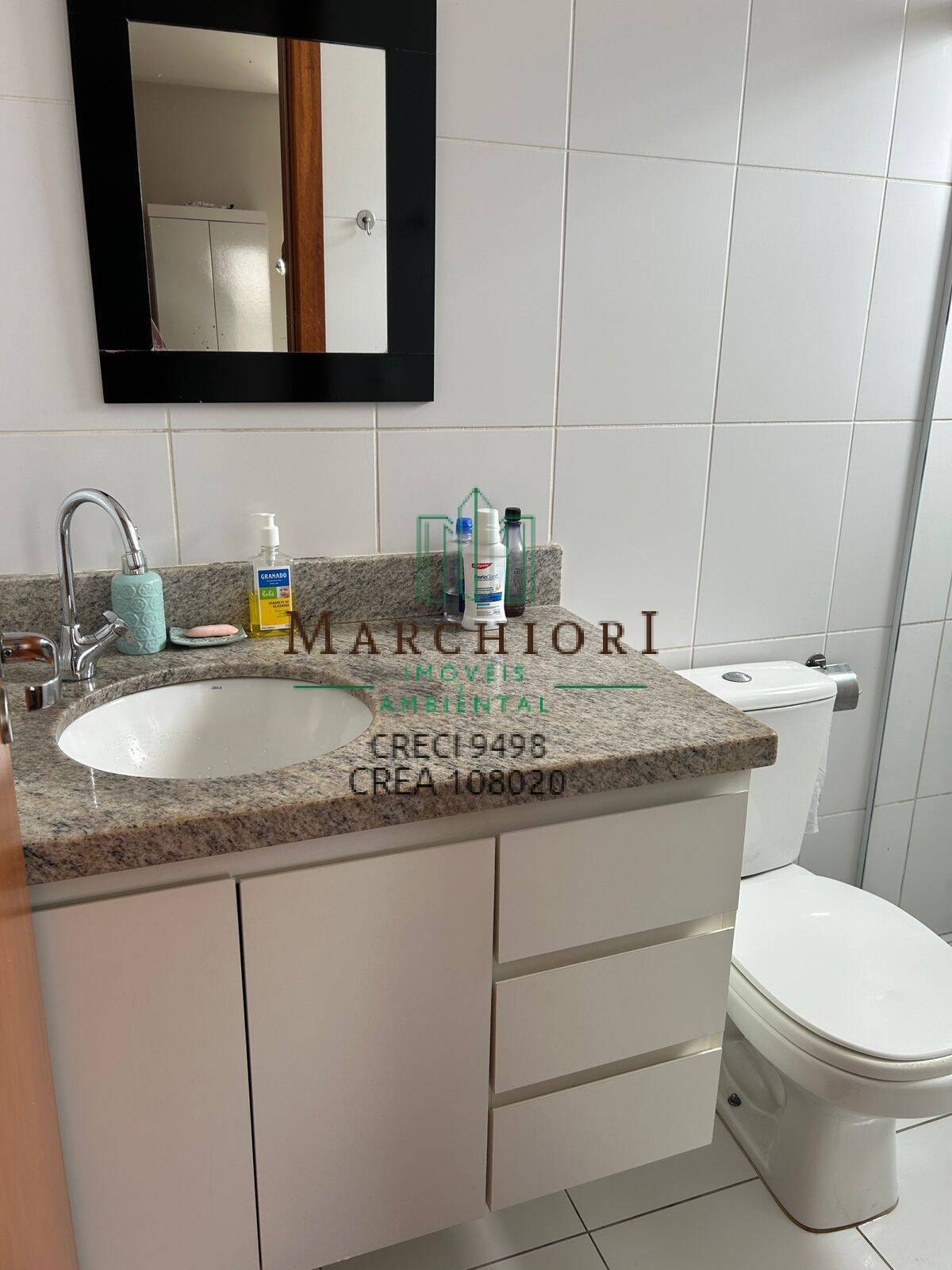 Apartamento à venda com 2 quartos, 65m² - Foto 4