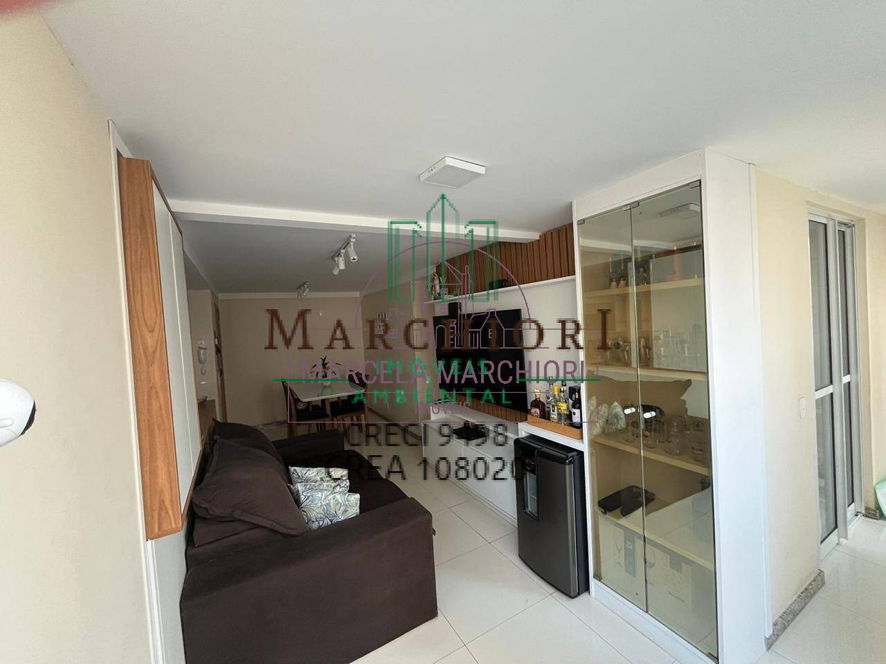 Apartamento à venda com 3 quartos, 85m² - Foto 2